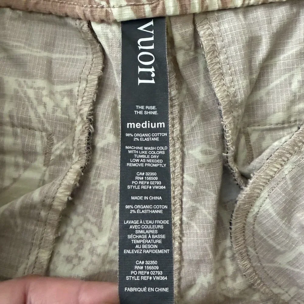 Vuori Shorts Womens Medium Ripstop‎ Pink Salt Rainforest Drawstring Climber